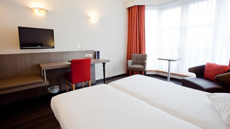 theater hotel