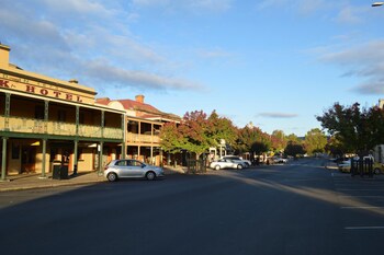 Wanderlight Motor Inn,Putta Bucca>>Mudgee,4 star