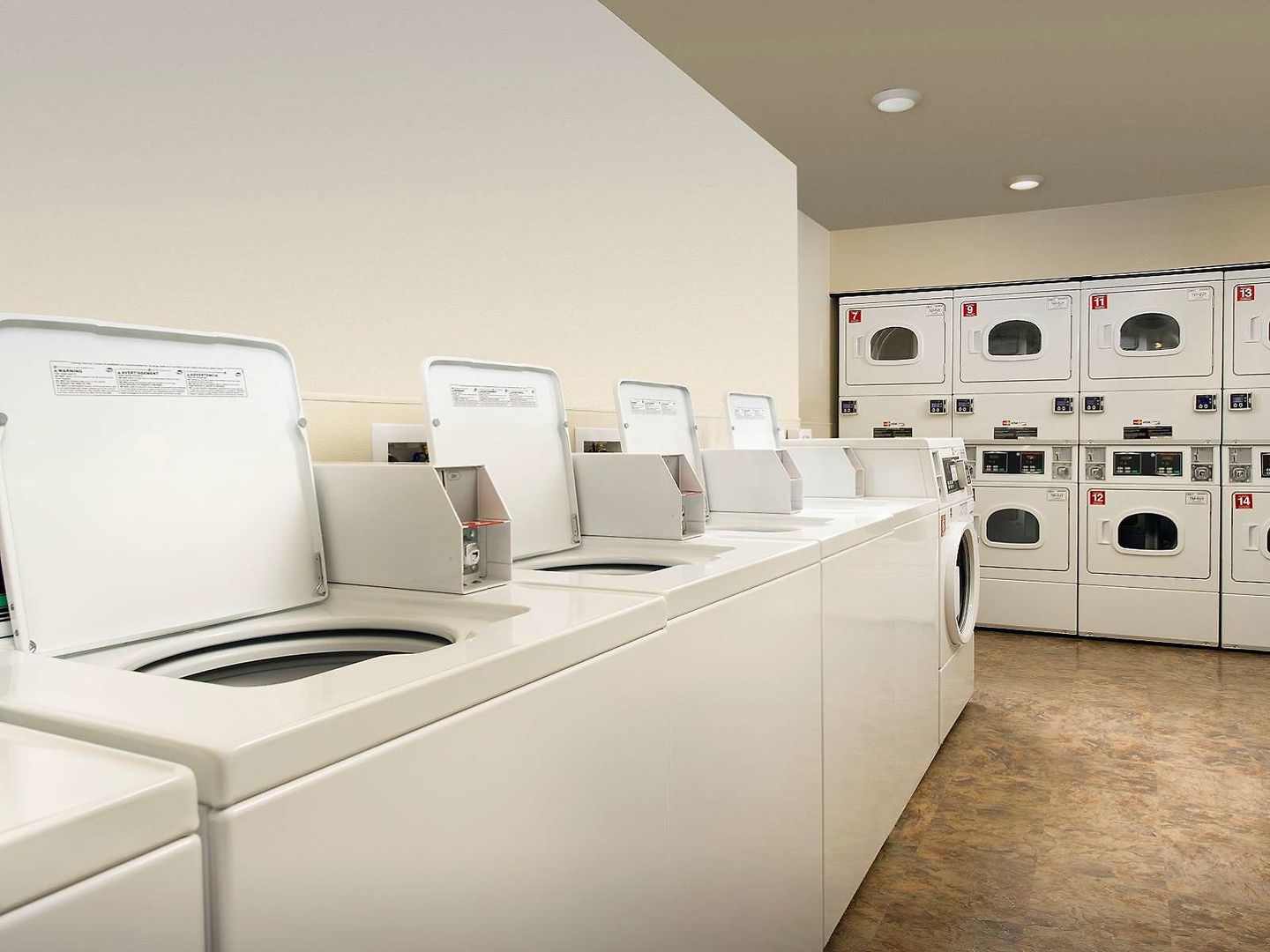extended stay america select suites wilmington west