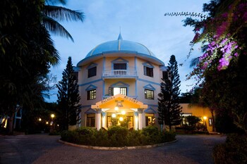 palmira beach resort and spa