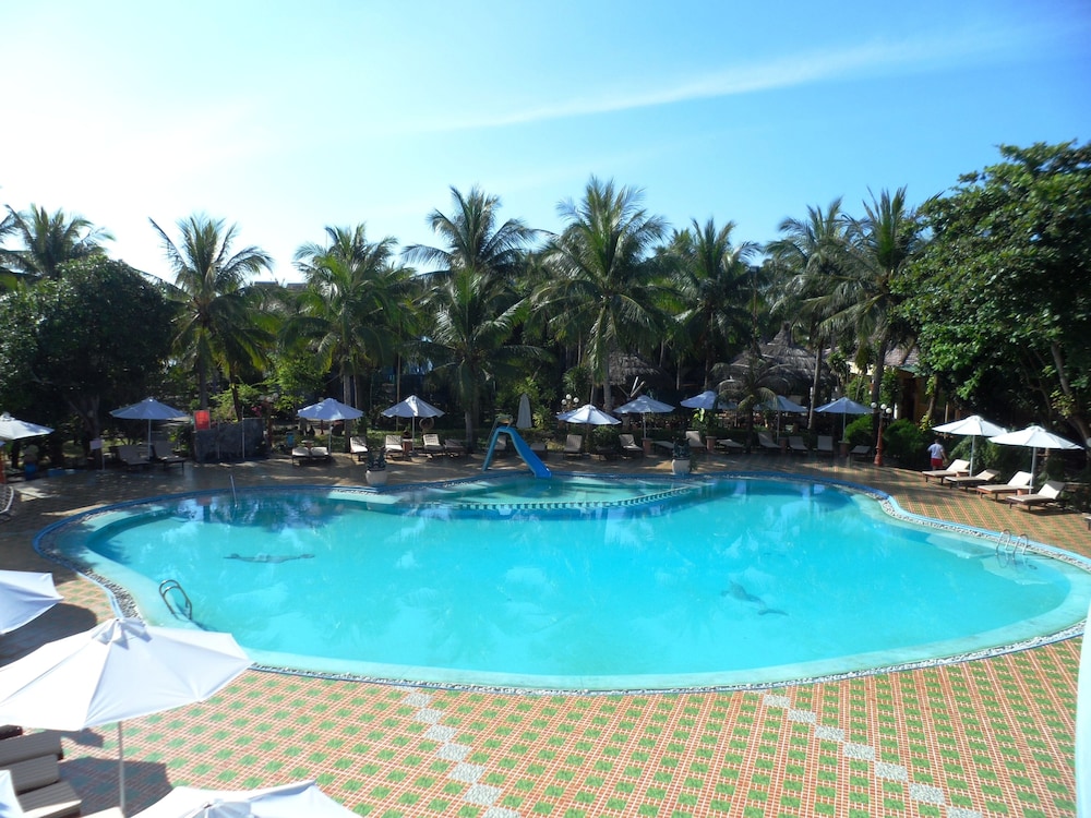 palmira beach resort and spa