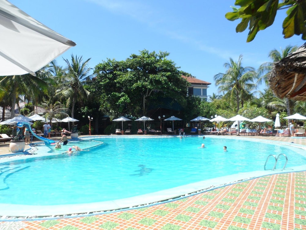 palmira beach resort and spa