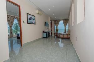 palmira beach resort and spa