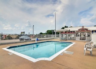 Motel 6 Lindale, Tx,Smith County>>Lindale,2 star