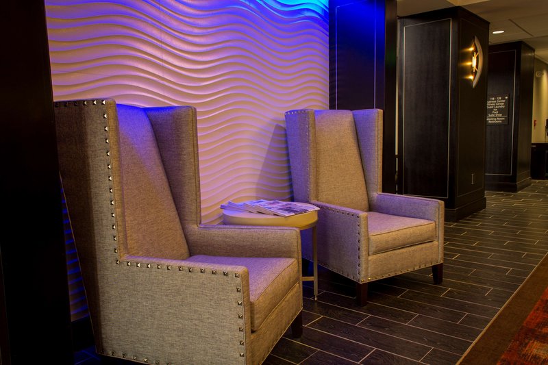 hampton inn and suites lansing west