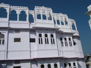 Bhanwar Vilas Guest House