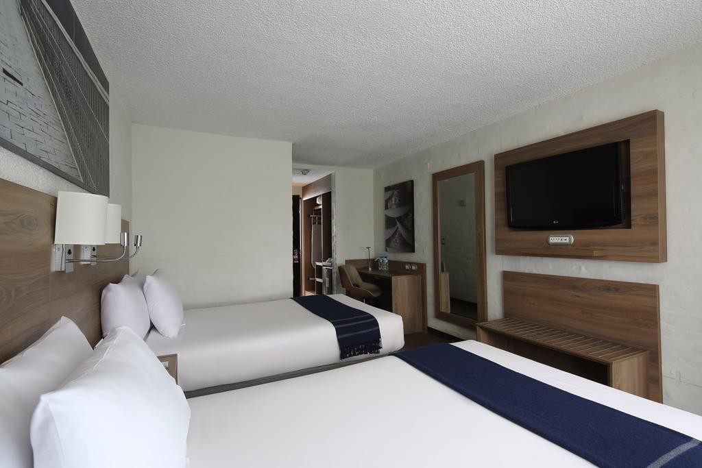 casa andina select arequipa plaza