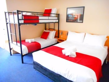 townhouse motel