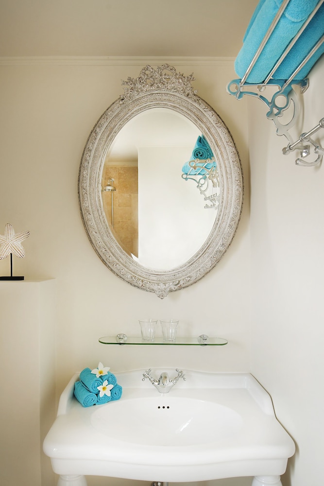 ocean breeze boutique hotel and marina