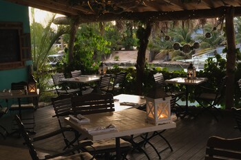 ocean breeze boutique hotel and marina