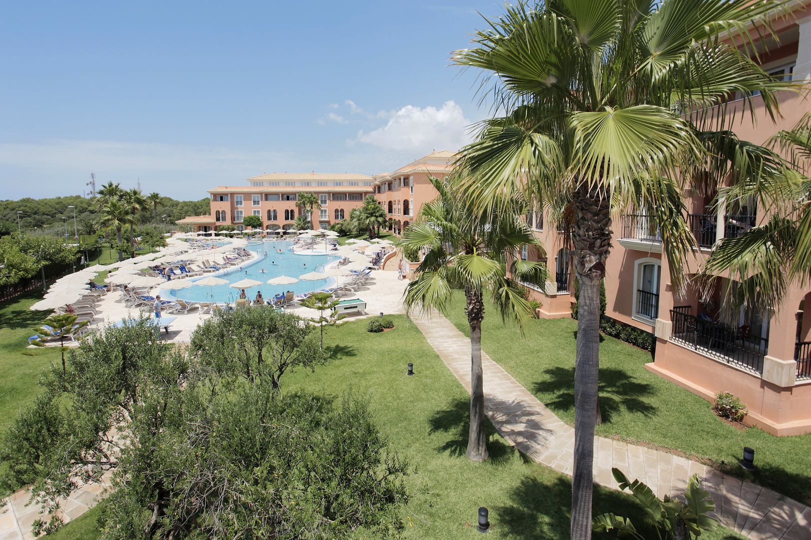 grupotel macarella suites and spa