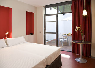 grupotel macarella suites and spa