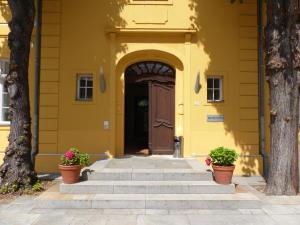 Hotel Vierseithof Luckenwalde,Luckenwalde>>Berlin,3 star