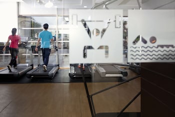 novotel hyderabad convention centre hotel