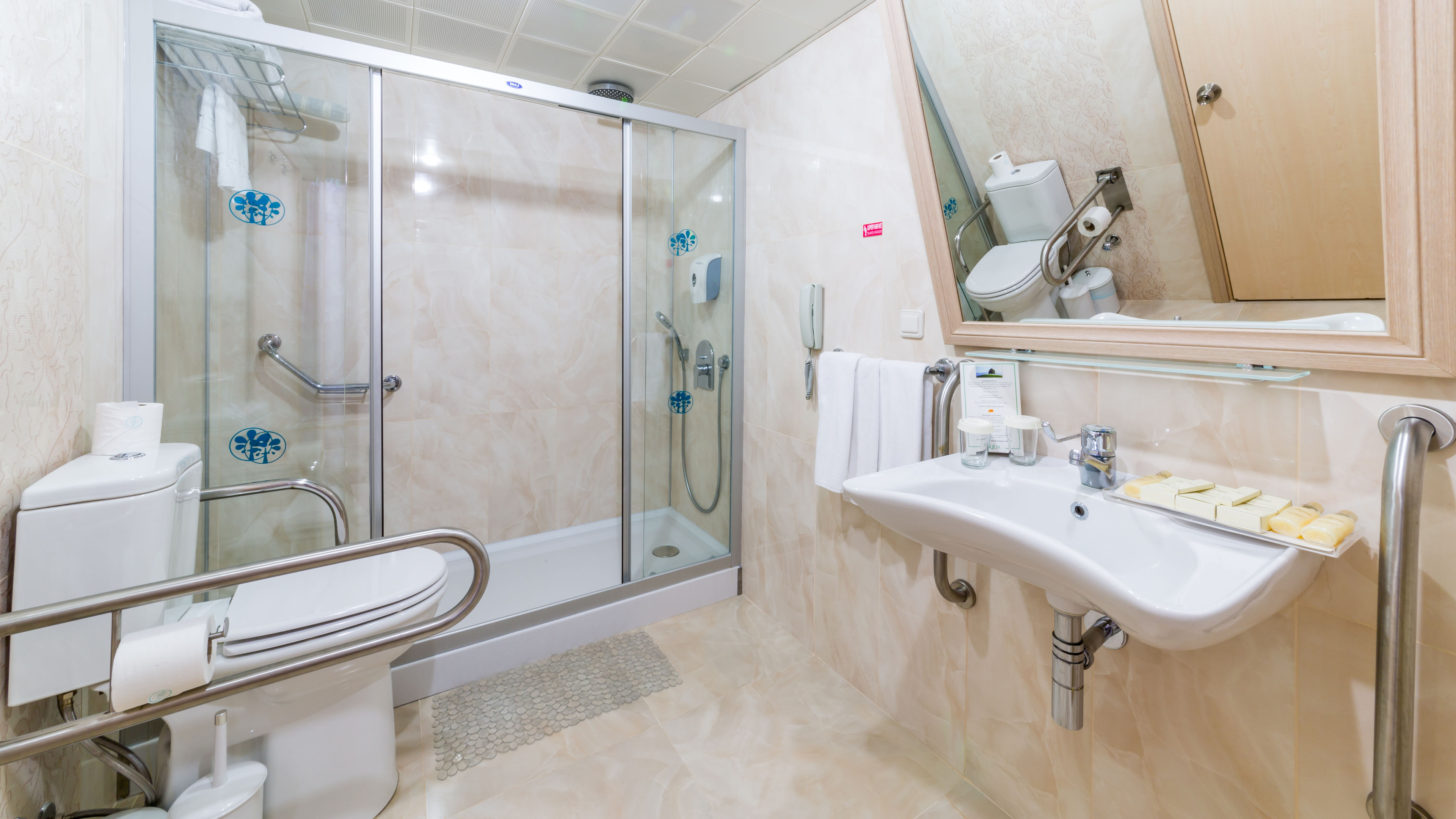 hotel aqua all inclusive