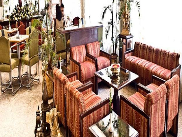 hotel midtown pritam