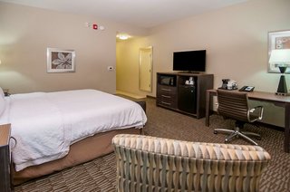 hampton inn hernando