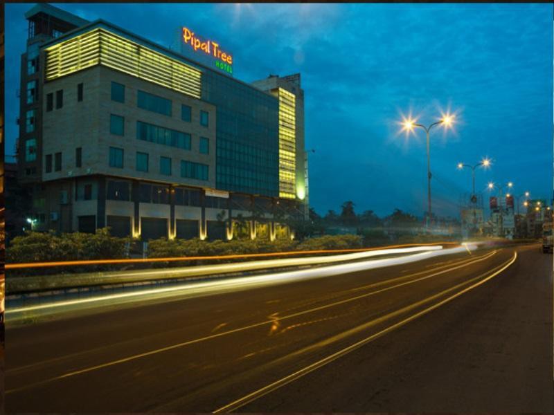 Pipal Tree Hotel,Chinar Park, Kolkata,4 star