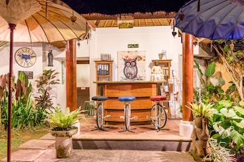 gajah biru bungalows