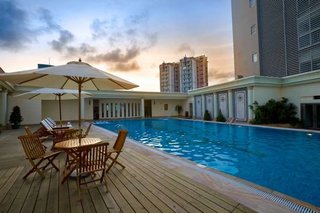 Zhuhai Charming Holiday Hotel,Zhuhai>>Macau,5 star