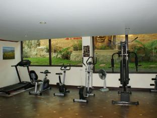 prince edouard apartment and resort