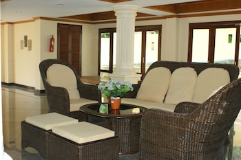 prince edouard apartment and resort