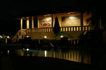 prince edouard apartment and resort