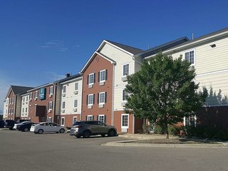 Extended Stay America Select Suites - Cleveland - Mentor,Near Mentor Marsh - Carol H. Sweet Nature Center,3 star
