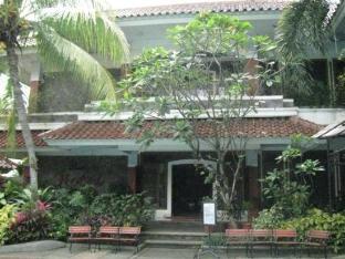 pondok serrata convention boutique and tourist hotel