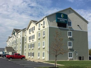 Extended Stay America Select Suites - Cleveland - Avon,Avon Lake>>Avon,3 star