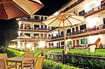 namkhong riverside hotel chiang rai