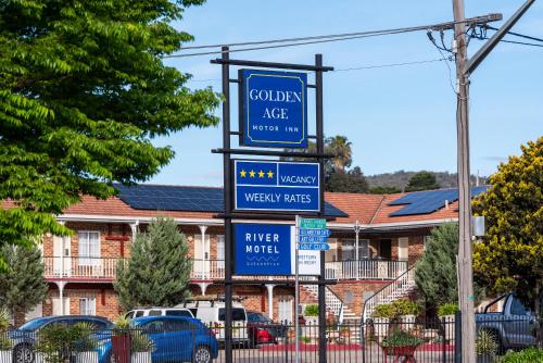 golden age motor inn queanbeyan