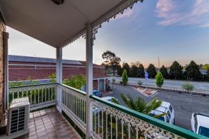 Golden Age Motor Inn Queanbeyan,Capital Country>>Canberra,4 star