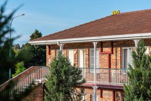 golden age motor inn queanbeyan