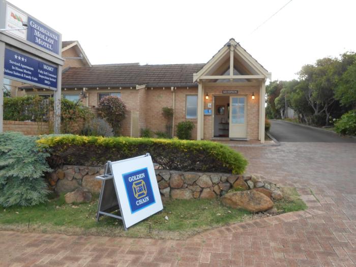 augustas georgiana molloy motel