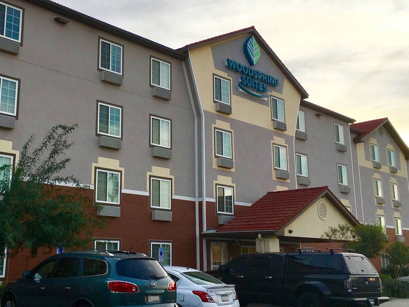 extended stay america select suites phoenix north