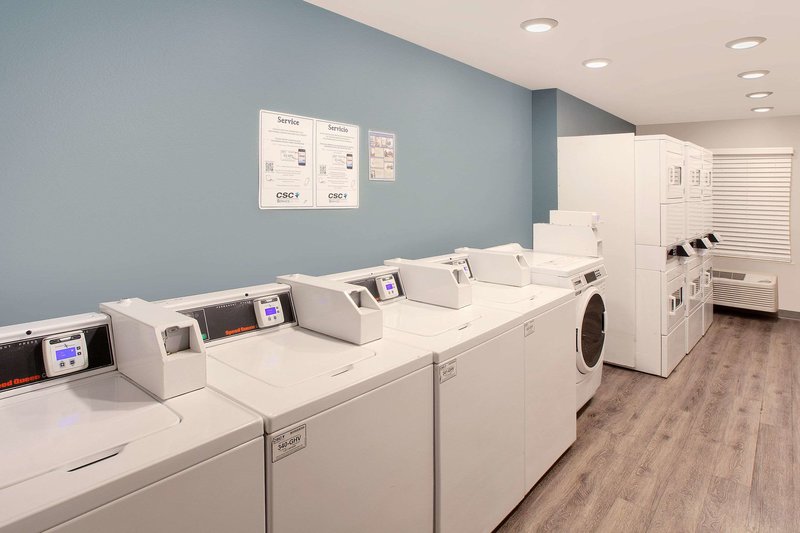 extended stay america select suites phoenix north