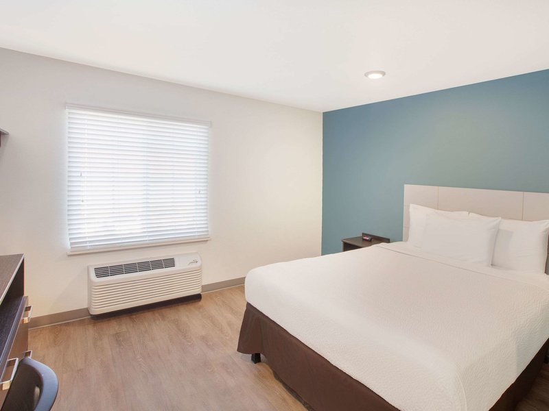 extended stay america select suites phoenix north