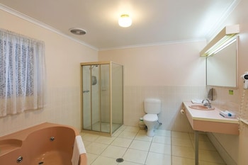 bendigo golden square motor inn