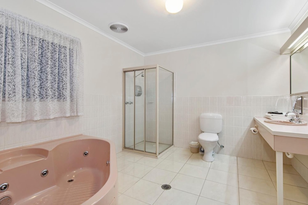 bendigo golden square motor inn
