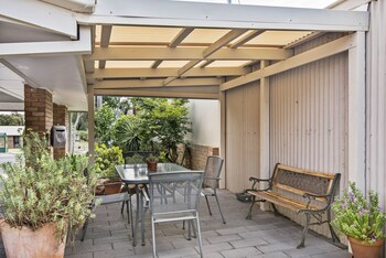bendigo golden square motor inn