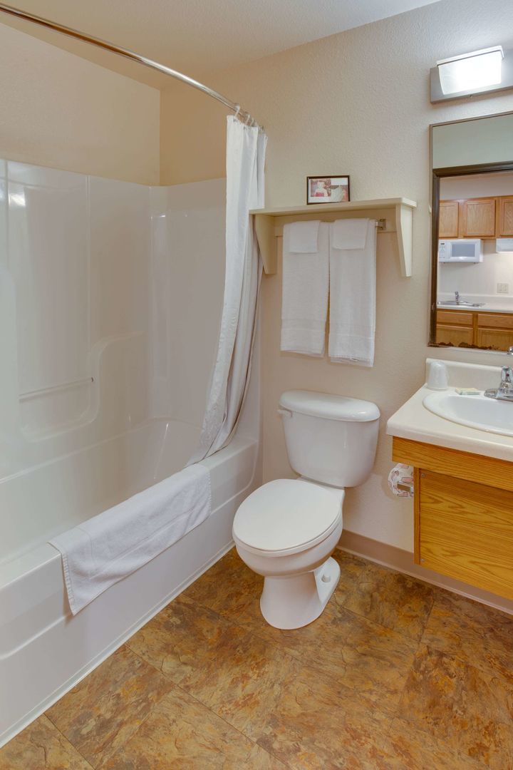 extended stay america select suites mobile i 65