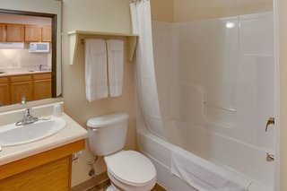 extended stay america select suites mobile i 65