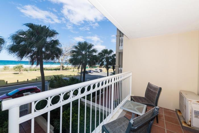 la grande apartments broadbeach