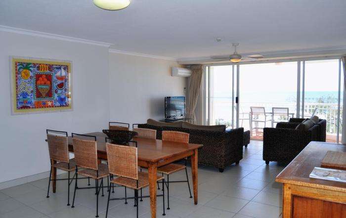 la grande apartments broadbeach