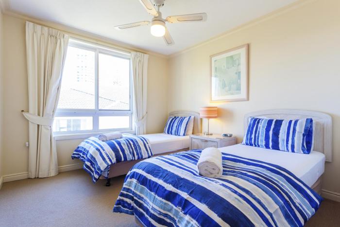 la grande apartments broadbeach