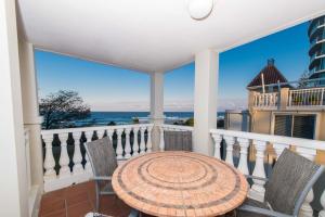 la grande apartments broadbeach