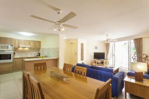 la grande apartments broadbeach