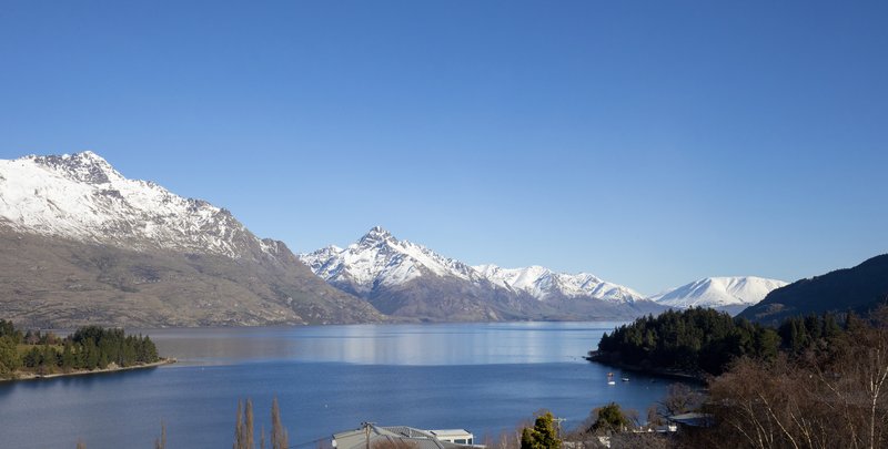 copthorne hotel and apartments queenstown lakeview