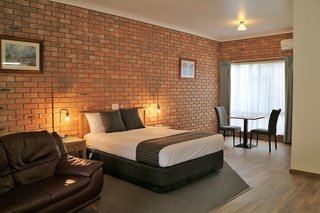 Coastal Waters Motor Inn,Victoria>>Lakes Entrance,4 star